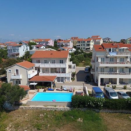 Villa Jurac Povljana Ngoại thất bức ảnh
