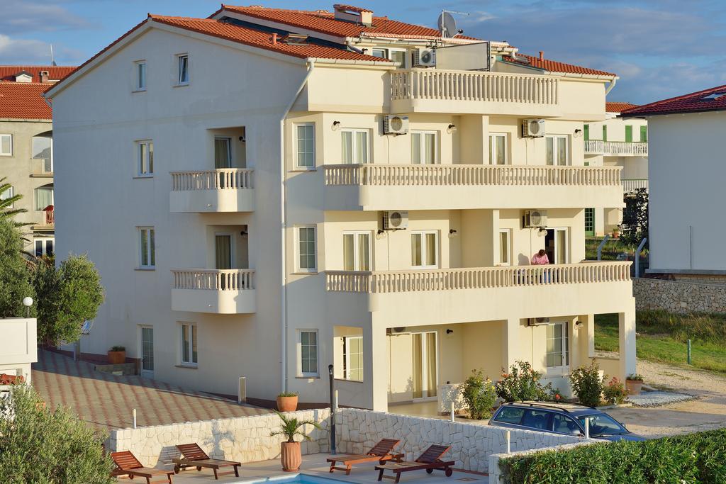 Villa Jurac Povljana Ngoại thất bức ảnh