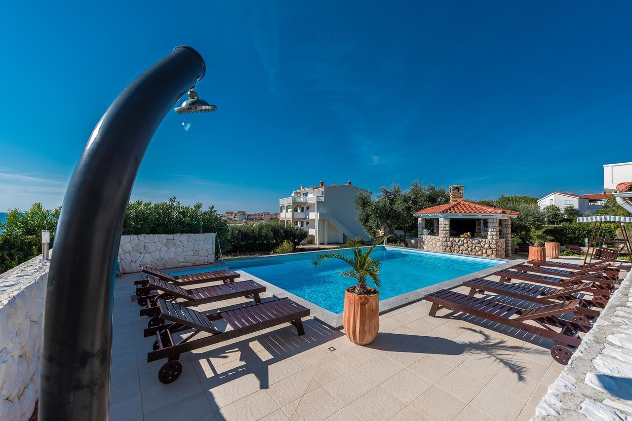 Villa Jurac Povljana Ngoại thất bức ảnh